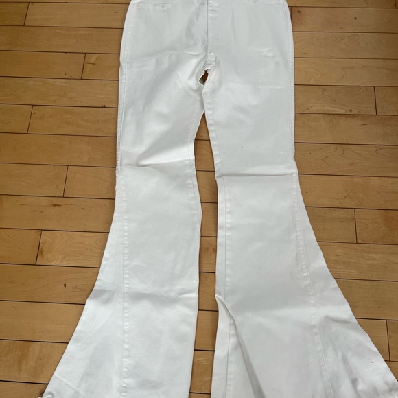 Show me your mumu pants - Picture 3 of 3